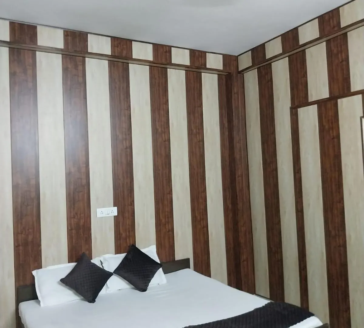 Hotel O Shubham Guest House Gurgaon Indien
