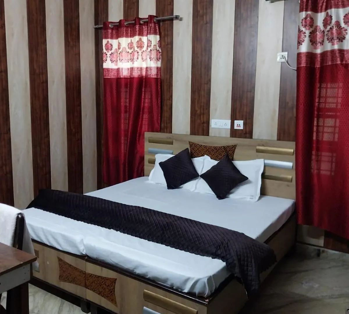 Hotel O Shubham Guest House Gurgaon 0*,